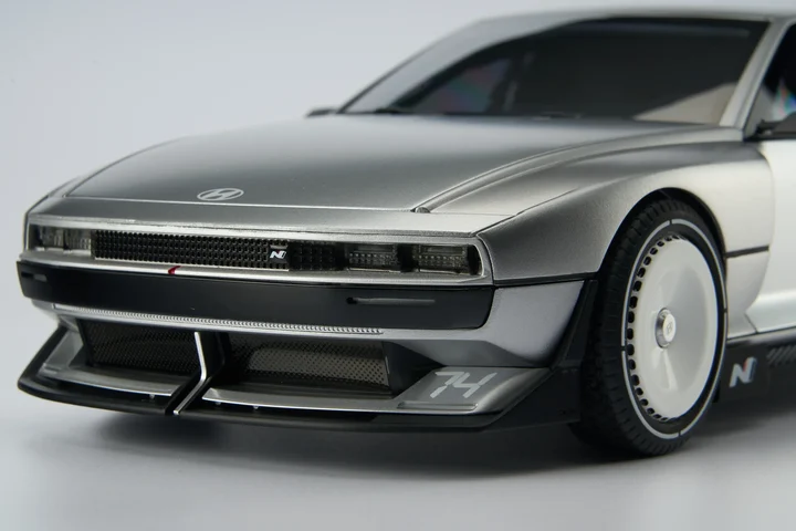 Hyundai N Vision 74와 Pony Coupe 모델 이미지 15