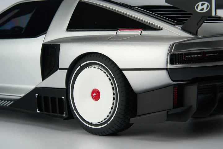 Hyundai N Vision 74와 Pony Coupe 모델 이미지 22